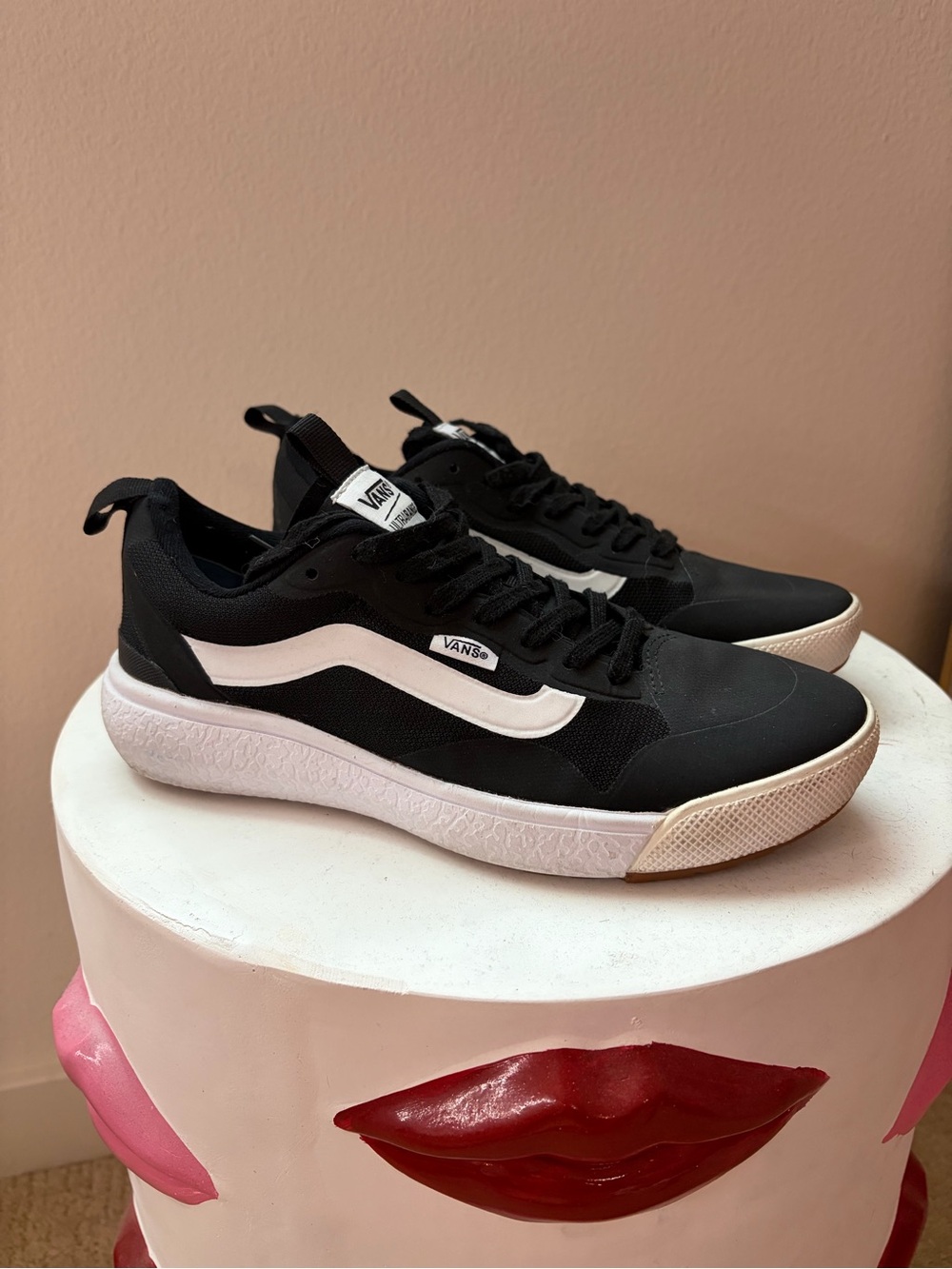 Vans Women's Ultrarange Sneakers